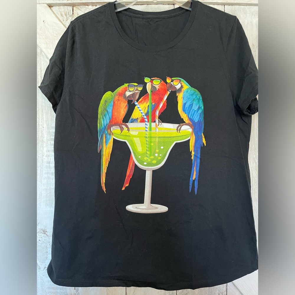 Margarita Parrots Summer Fun Women’s Black T Shirt Cap Sleeves Parrothead Sz XL